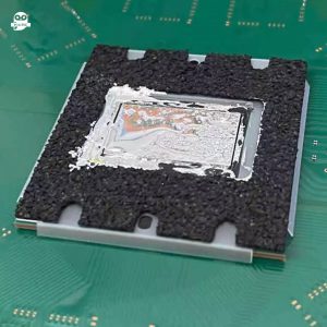 MANTENIMIENTO PS5 – CAMBIO METAL LÍQUIDO